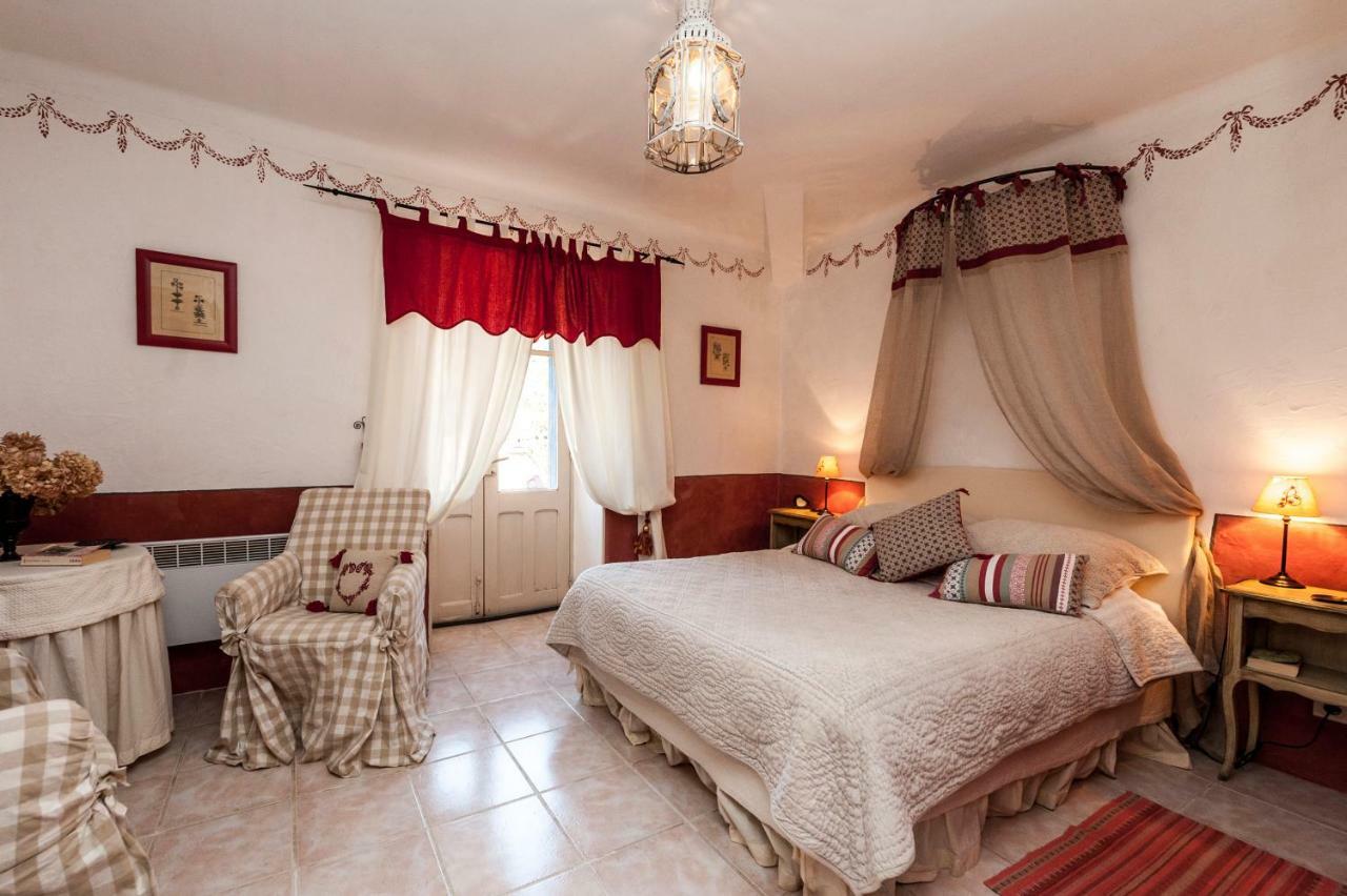 مبيت وإفطار Chamborigaud La Ribeyrette المظهر الخارجي الصورة